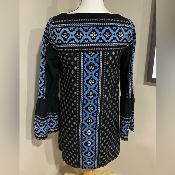 Loft Bell Sleeve Dress - Picture 4 of 8